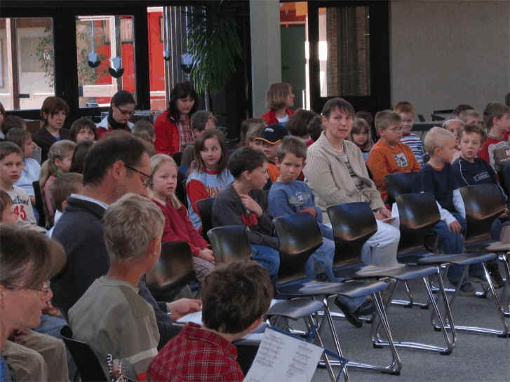 Gottesdienst der 1. und 2. Klassen des BSBZ 