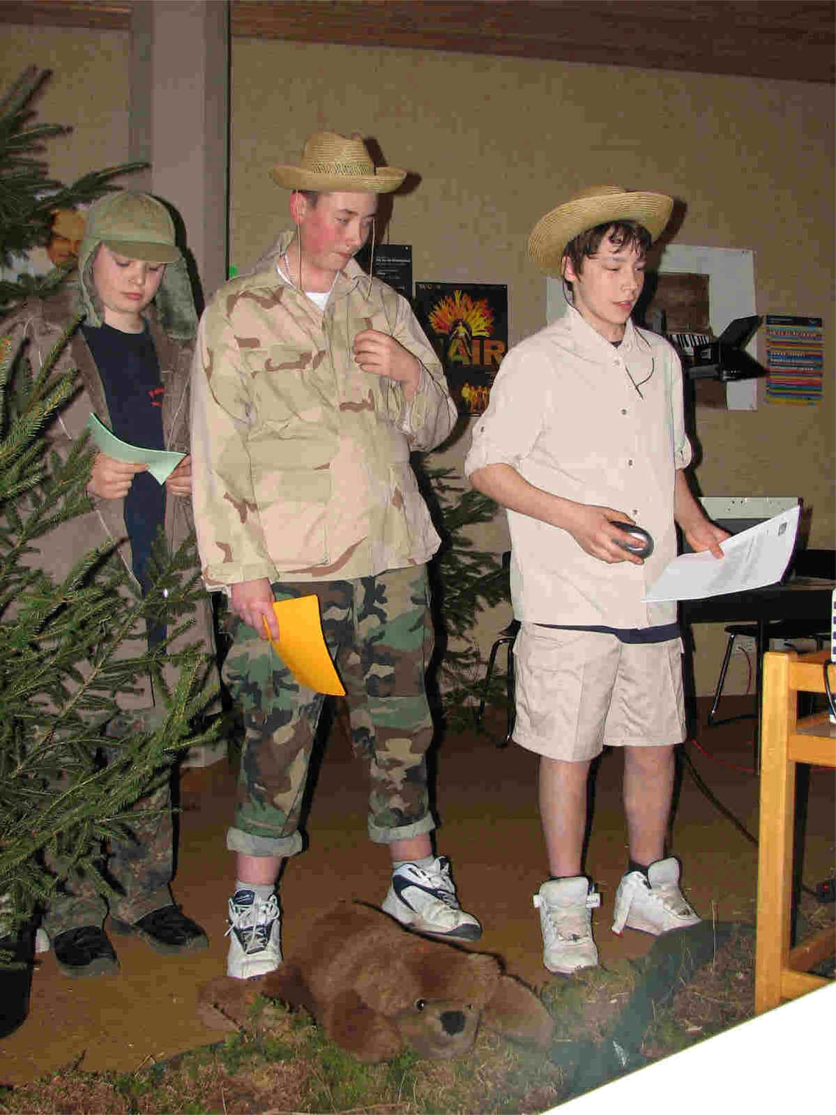 Drei Nationalparks der USA stellten die drei Jungs vor. Eindrucksvoll hatten sie ihren Vortragsraum dekoriert und ihre Parks in Modellen charakterisiert.