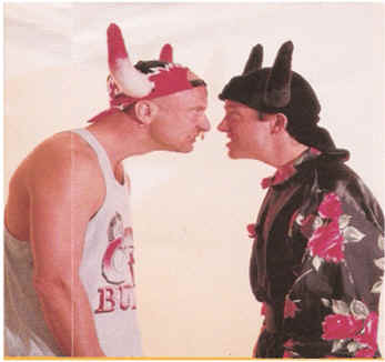 Ferdinand der Stier (Dierk Zaiser) und der Torero (Martin Sauer)...