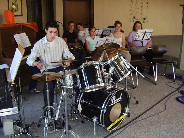 Solo-Drummer Simon Bohner